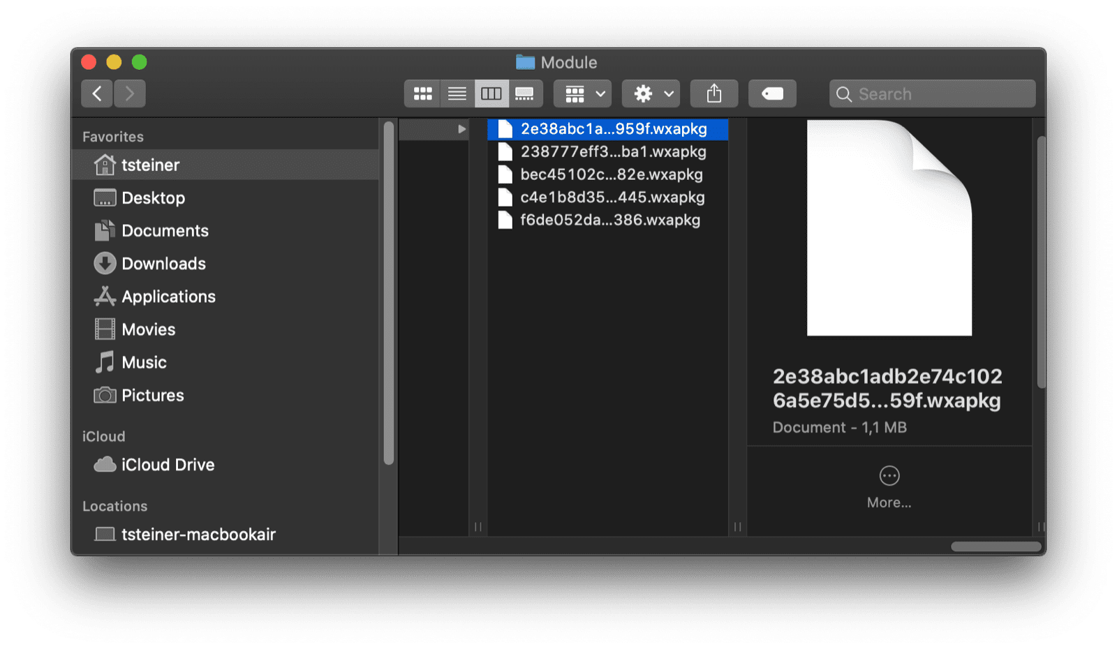 macOS Finder ที่แสดงโฟลเดอร์ที่มีไฟล์ ".wxapkg" ของแอปมินิ WeChat ที่แคชไว้